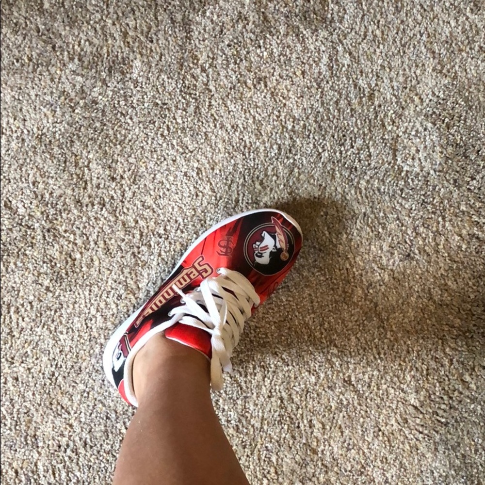 Florida State tennis shoes